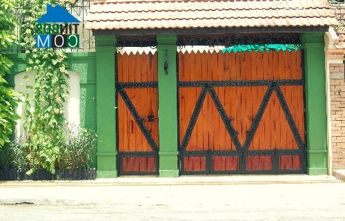 Ảnh Ngắm cổng nhà yên ả giữa Sài Gòn