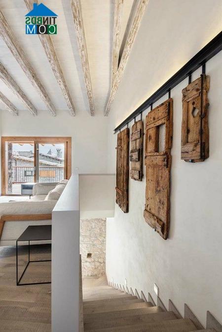 Ảnh Nhà đẹp hiện đại từ gỗ và đá