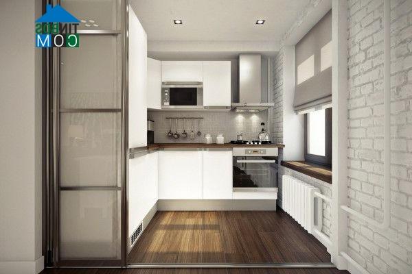 Vách kính lửng đảm bảo sự tách bạch và khô ráo chi bồn tắm và khu vệ sinh trong phòng tắm.