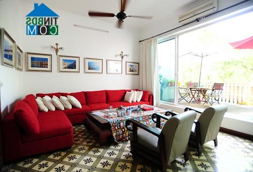 Ảnh Rực rỡ sắc màu trong ngôi nhà của cô giáo mê nhiếp ảnh