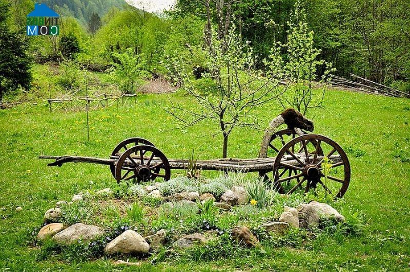 Ảnh Ngôi nhà đẹp như tranh giữa thiên nhiên tại Rumani