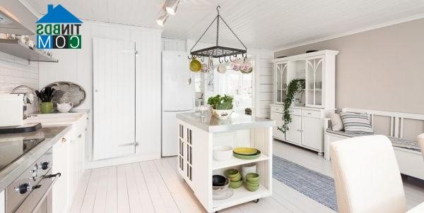 Ảnh Nhà lãng mạn với tông màu trắng - xanh