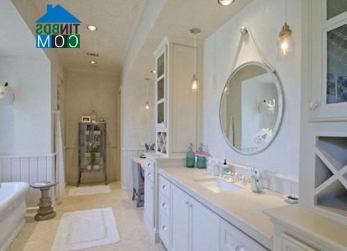 Ảnh Biệt thự lung linh bên hồ của tay vợt số 1 thế giới