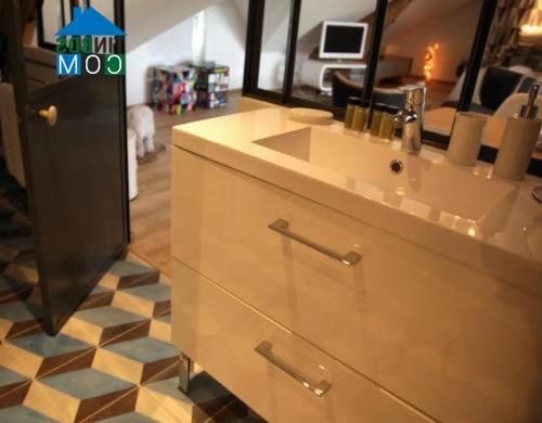 Ảnh Biến tầng gác mái thành căn phòng hiện đại