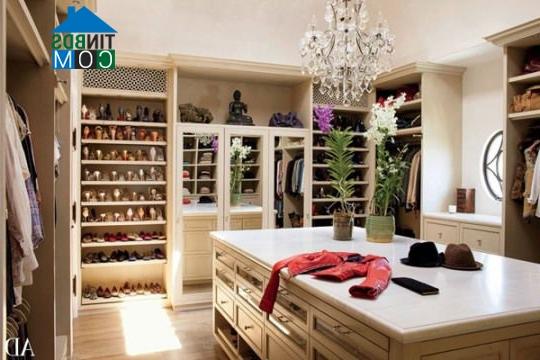 Ảnh Ghé thăm dinh thự nguy nga của siêu mẫu đắt giá nhất thế giới