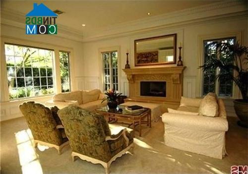 Ảnh Căn hộ của Robert Pattinson tại Beverly Hills