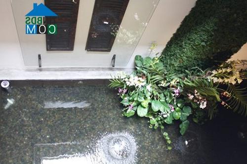 Ảnh "Ngó" nhà thời trang của 2 nhà thiết kế