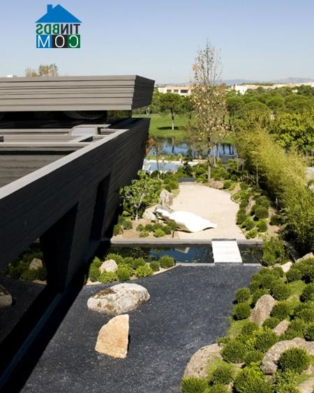 Ảnh Chiêm ngưỡng biệt thự 5,4 triệu Euro của C. Ronaldo