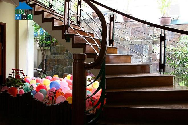 Ảnh Trang trí nhà đẹp đón xuân với hoa lá
