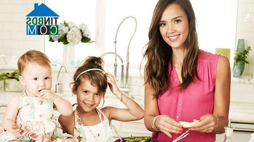 Ảnh Nội thất biệt thự tại Beverly Hills do chính tay Jessica Alba thiết kế