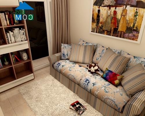 Ảnh Phòng khách cổ điển với sofa màu nâu trầm