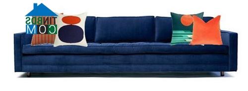 Ảnh Phòng khách đầy "biến hóa" với chỉ 1 bộ sofa