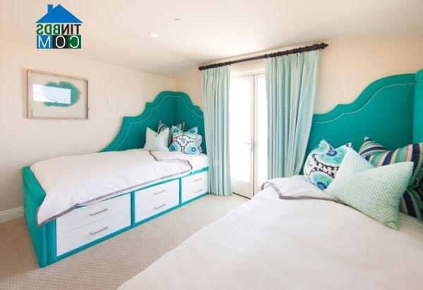 Ảnh Phòng ngủ bồng bềnh với sắc ngọc lam