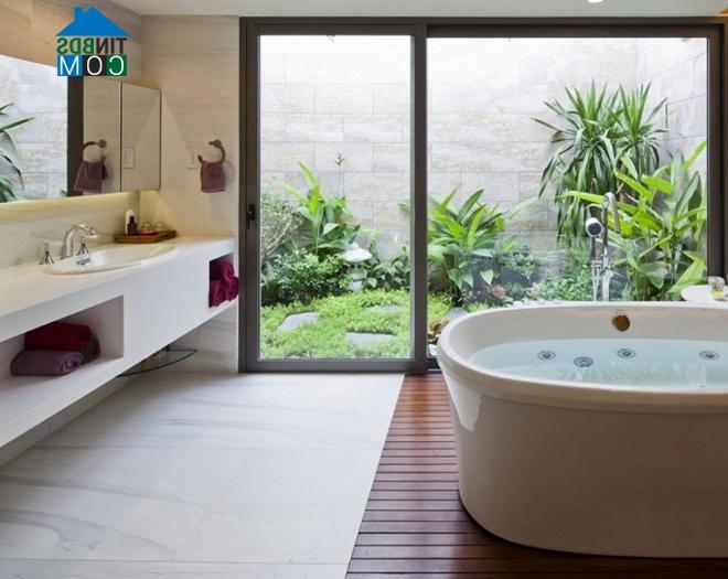 Ảnh Ngôi nhà đẹp với thiết kế cầu thang siêu độc đáo