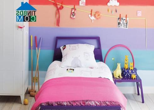 Ảnh Tủ xinh trang trí phòng ngủ cho bé yêu