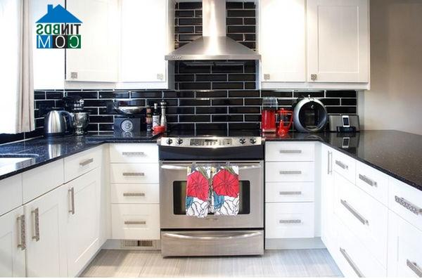 Ảnh Không gian nhà bếp đẹp hơn với Backsplash
