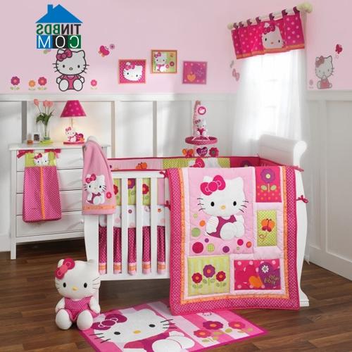 Ảnh Hồng Kitty cho căn phòng lãng mạn