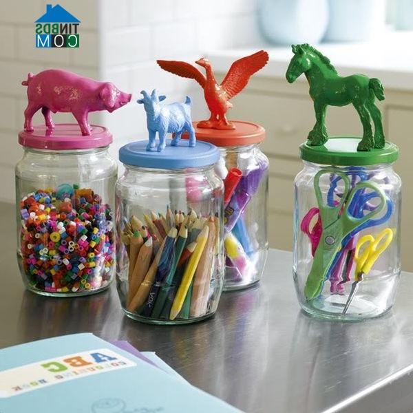 Ảnh "Dọn" đồ chơi giúp phòng bé gọn gàng