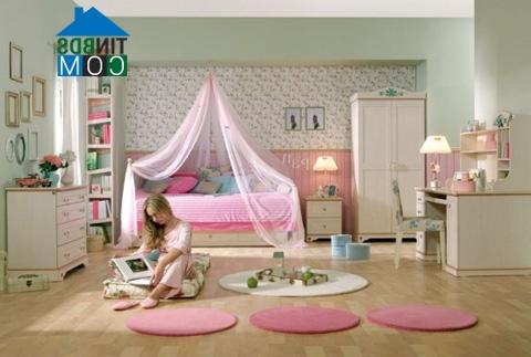 Ảnh Làm điệu phòng bé gái với sắc hồng