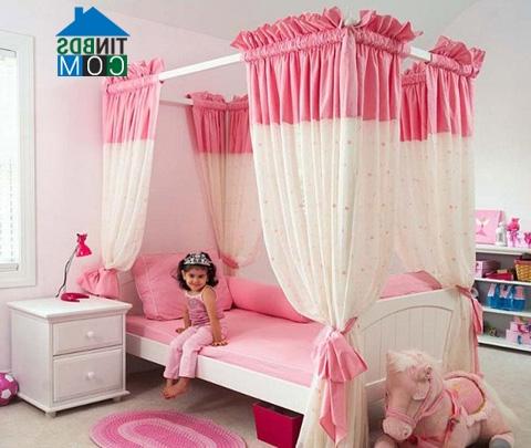Ảnh Làm điệu phòng bé gái với sắc hồng