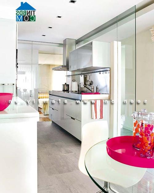 Ảnh Bài trí đẹp mắt cho căn bếp dài và hẹp (P1)