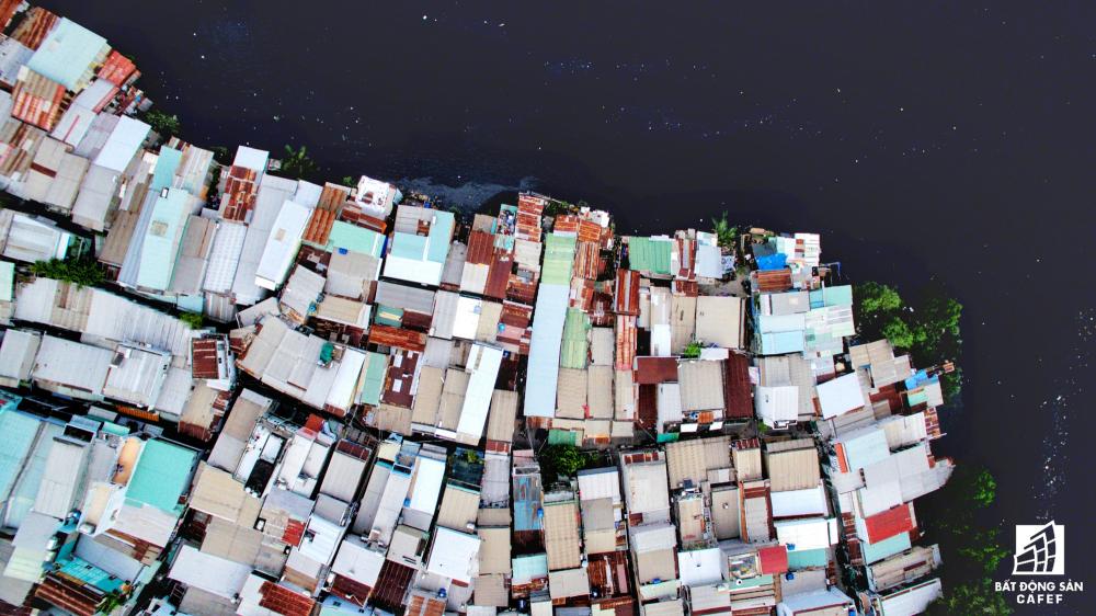 Đầu tư 9.000 tỷ đồng cải tạo, di dời nhà ven kênh Rạch Xuyên Tâm (Tp.HCM)