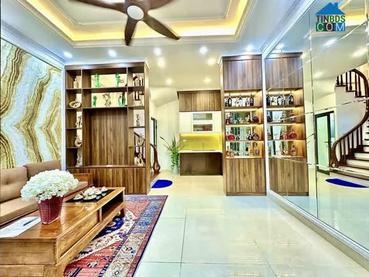 Ảnh Bán Nhà Tôn Thất Tùng 45m2, 4 Pn, Ngõ Thông, Rộng Thoáng, Kinh Doanh Đỉnh, Nhỉnh 6 Tỷ 0