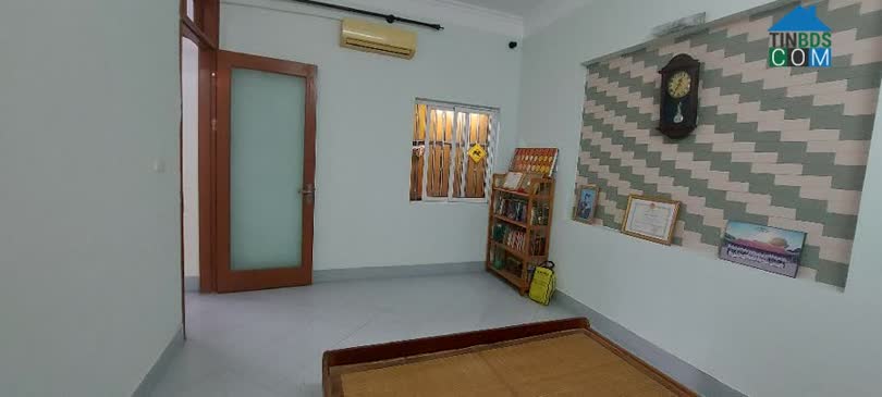 Ảnh Nhà đẹp trung tâm cầu giấy - Phố Dương Quảng Hàm. Mặt tiền 7m giá chỉ hơn 4tỷ 0