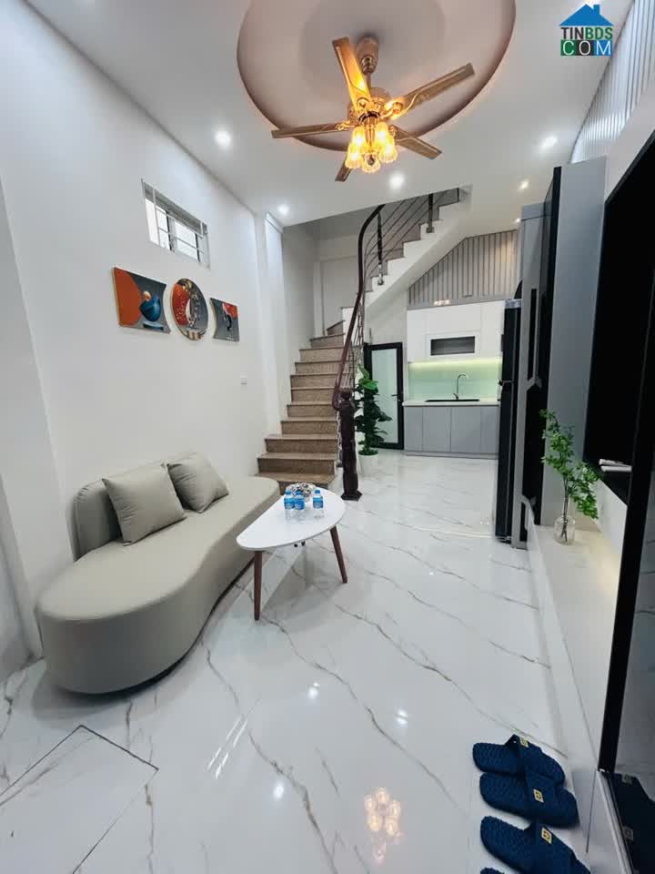 Ảnh Bán gấp nhà đường Trường Chinh Đống Đa, nhà đẹp full nội thất, lô góc, ngõ rộng ba gác phi 0