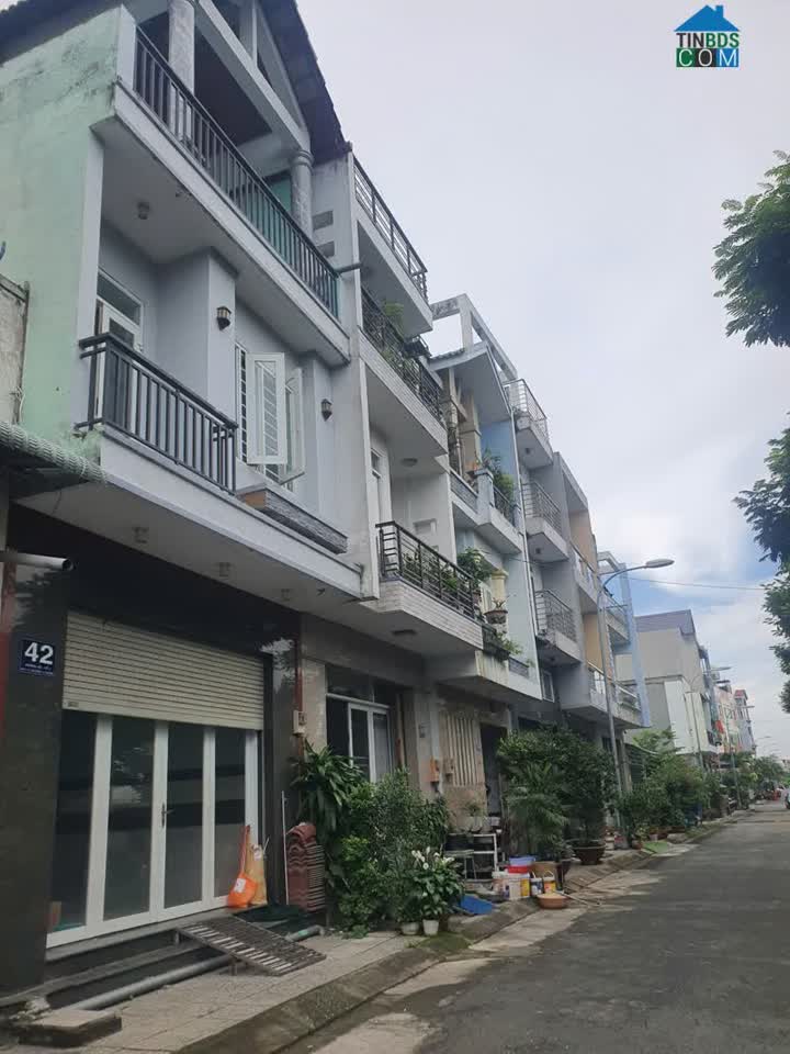 Ảnh HOT ĐẤT ĐẸP - GIÁ TỐT - Vị Trí Đắc Địa Tại Khu dân cư Êm Đềm Linh Xuân, Quận Thủ Đức, Thành phố... 0