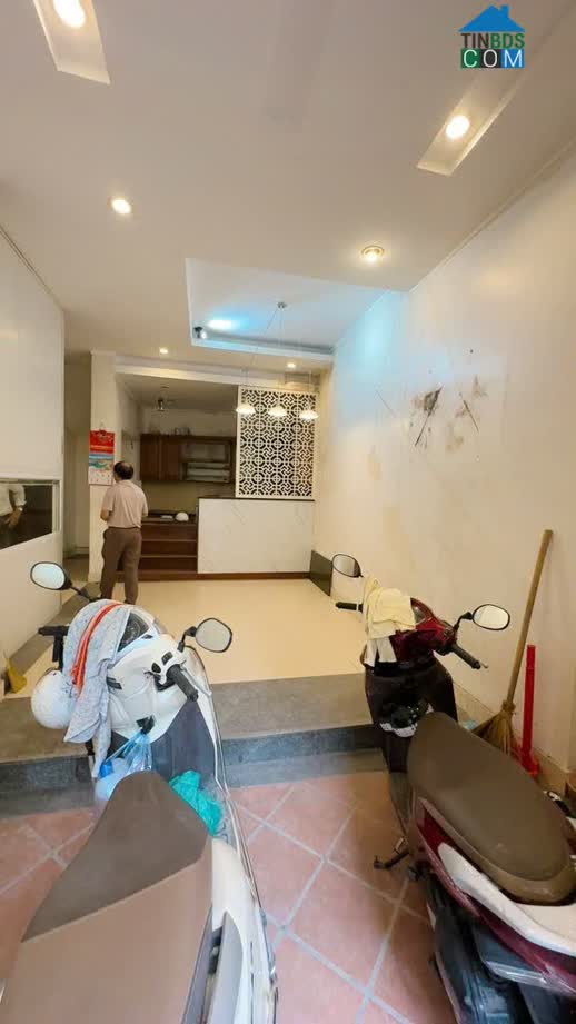 Ảnh Bán nhà Phố Hào Nam_Dòng tiền cho thuê tốt_ Khu dân trí cao _62mx5T_Giá: 10.5 tỷ. 0