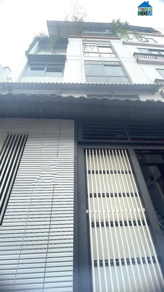 Ảnh Bán nhà đẹp ở ngay Trịnh Đình Trọng, Tân Phú, ngang 6.6m, 5 tầng, chỉ 7 tỷ 0
