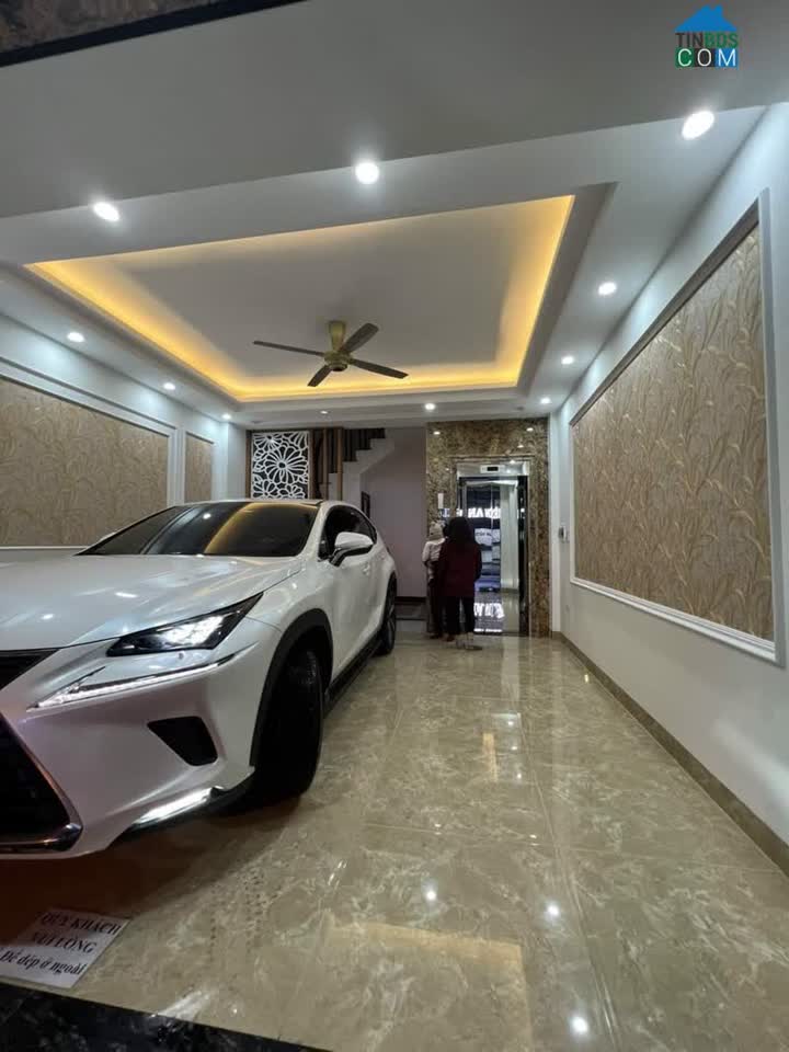 Ảnh Siêu phẩm Hoàng Quốc Việt gara ô tô vỉa hè ô tô tránh ô thang máy, KD VP, SPA 68m-18.2 tỷ 0