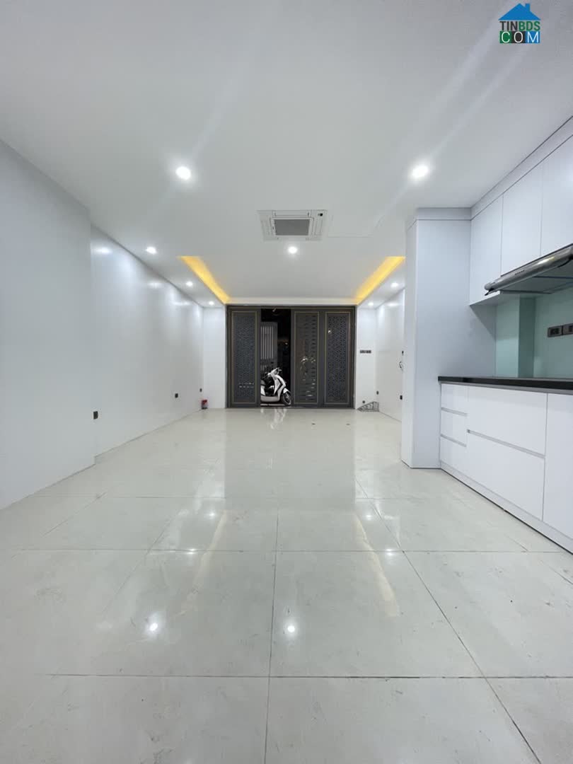 Ảnh Yên Hoà 53M2 X 7 Tầng Thang Máy - 10.6 Tỷ - Nhà Đẹp, Vị Trí Đắc Địa 0