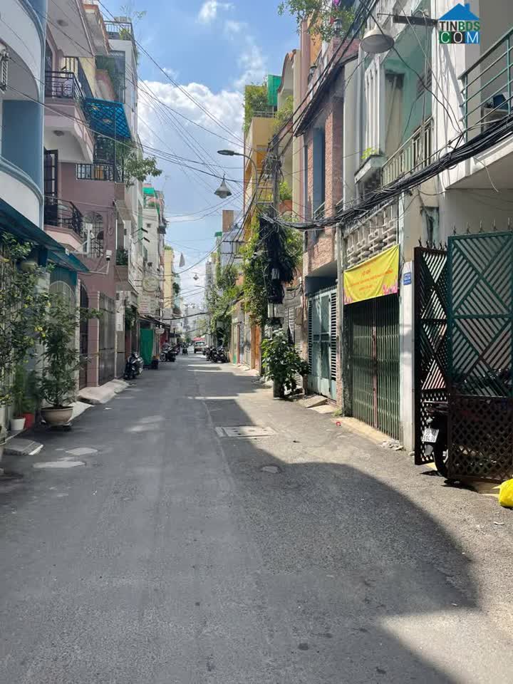 Ảnh Phan Văn Trị, P11, Quận Bình Thạnh. Nhà mới, HXH, ngang 4,7m, gần mặt tiền, chỉ 5.7 tỷ. 0