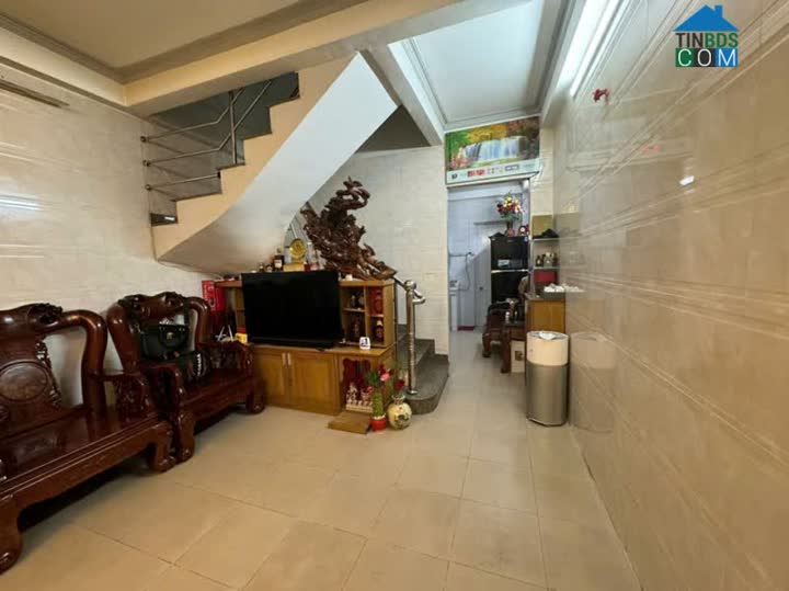 Ảnh Mặt tiền Lê Văn Lương, Nhà 2 Tầng, Ngang 5.2M, trung tâm Quận 7, 42.5M2, Chỉ 9tỷ 0