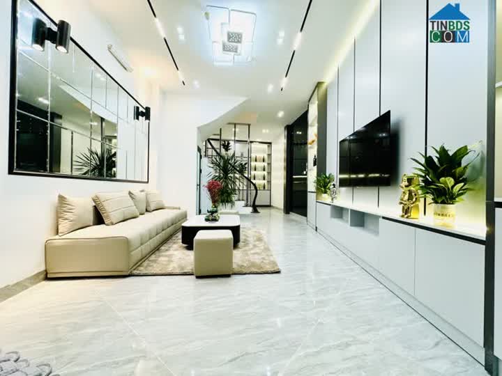 Ảnh Bán nhà đẹp phố Kim Mã 38m2, 4 tầng tặng full nội thất chỉ quanh 8 tỷ hiếm quận Ba Đình 0