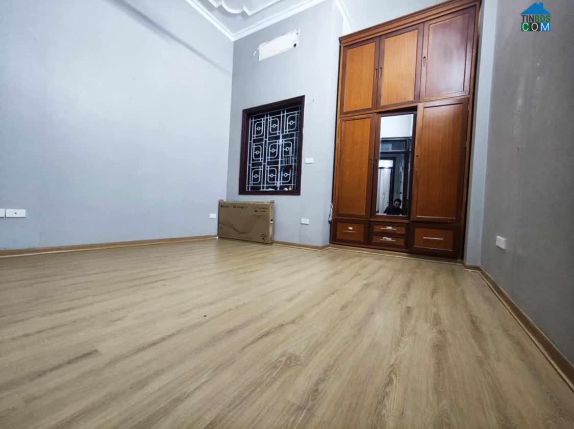 Ảnh Cho thuê nhà riêng phố Giang Văn Minh, Ba Đình, nhà đẹp ở luôn, sẵn nội thất, ngõ thông, ô tô đỗ cửa 0