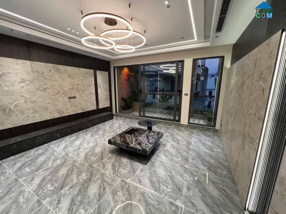 Ảnh Bán Nhà Bồ Đề, Long Biên 40m2* 6 Tầng * 7,7 Tỷ, Thang Máy 0