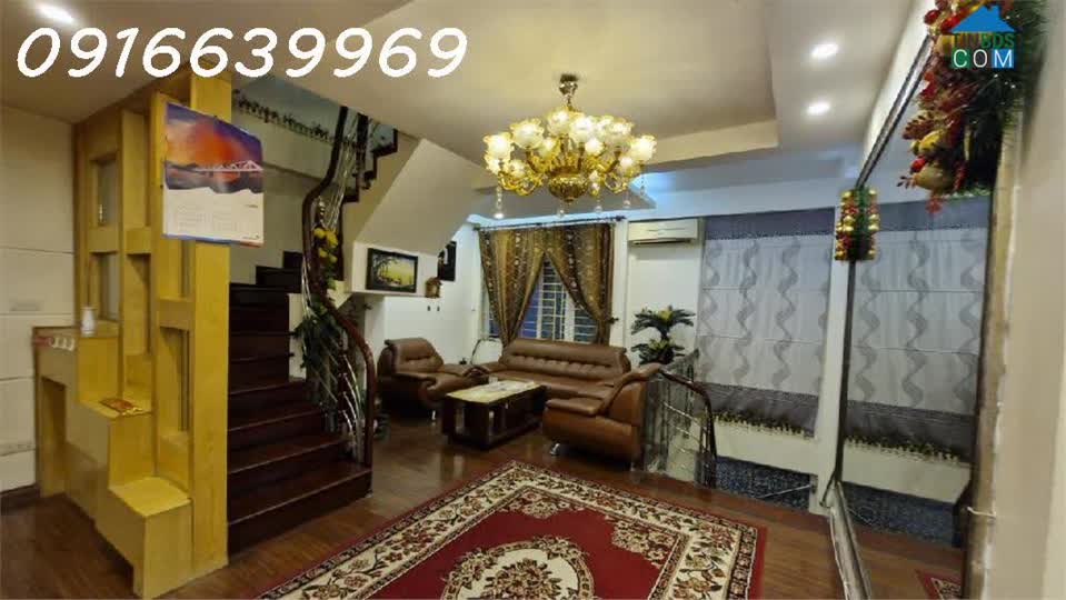 Ảnh Bán nhà Đội Cấn, 40m², 5 tầng, gần ô tô, full nội thất, giá tốt 9.2 tỷ! 0