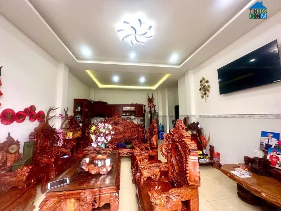 Ảnh Nhà 3 Tầng 5x30m, cách Chợ Thủ Đức 300m, Xe Hơi Vào Nhà 0