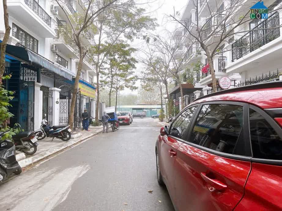 Ảnh ✳️Biệt Thự Ngõ Thông Lạc Long Quân 60 M2 7T MT 4 M, Chỉ 11 Tỷ Tây Hồ Nhà Đẹp Gần Phố Ô Tô đỗ cửa✳️ 0