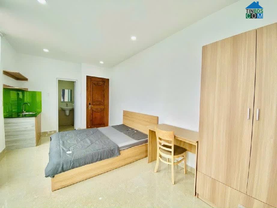 Ảnh Bán căn hộ dịch vụ có hầm-thang máy lớn- ngang 6m-đường xe tải-thu nhập 120tr/tháng 0