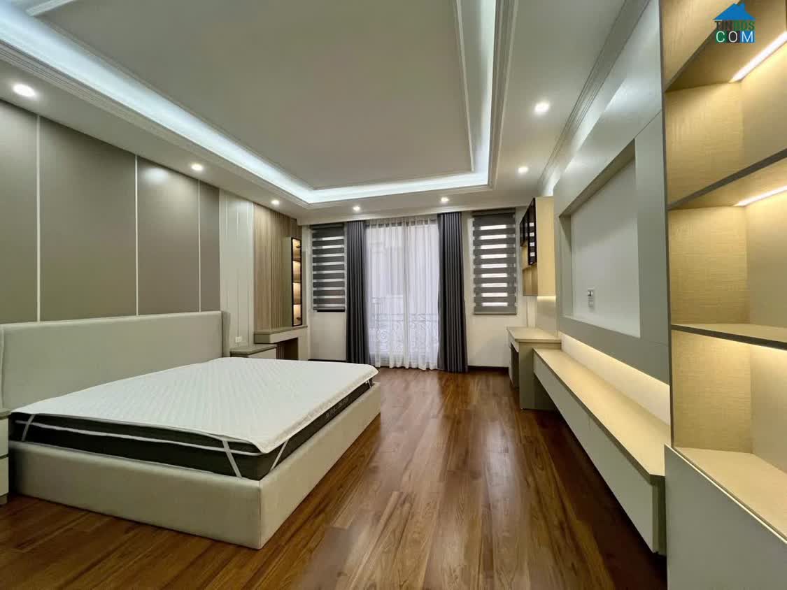 Ảnh Bán Nhà Đường 800A Cầu Giấy Ô Tô Thang Máy Dt 48m2 8 tầng Giá 17,7Tỷ 0