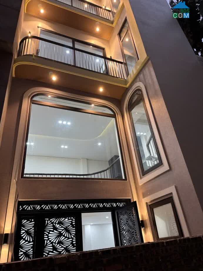 Ảnh Siêu Hót - Khu Vip Thạch Bàn- Long Biên - Hàng Xóm Aeon - 32M2 - 5 Tầng - 5ty6 0