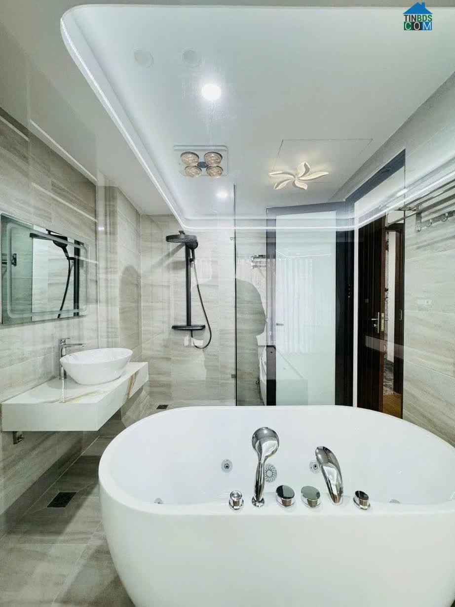 Ảnh Nhà Nguyễn Văn Cừ 50m, 7t, Mt4.5m, Thang Máy, Ngõ To Hơn Phố, 4 Ô Tô Tránh, Thông Tứ Phía. 0