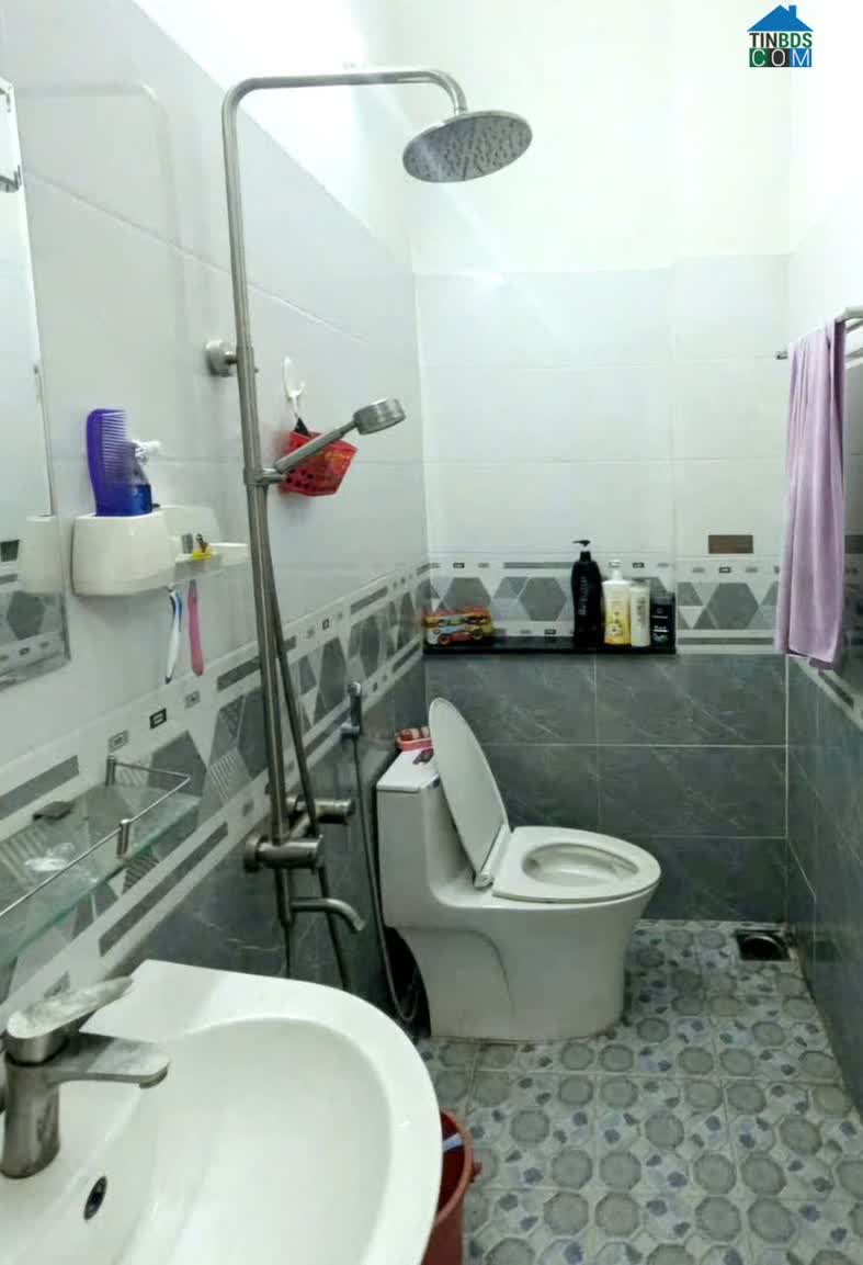 Ảnh Hiếm, Linh Trung, Thủ Đức, Hẻm ô tô, Gấp bán, 3 tầng mới, DtSd 175m2, Giá 7.6ty 0