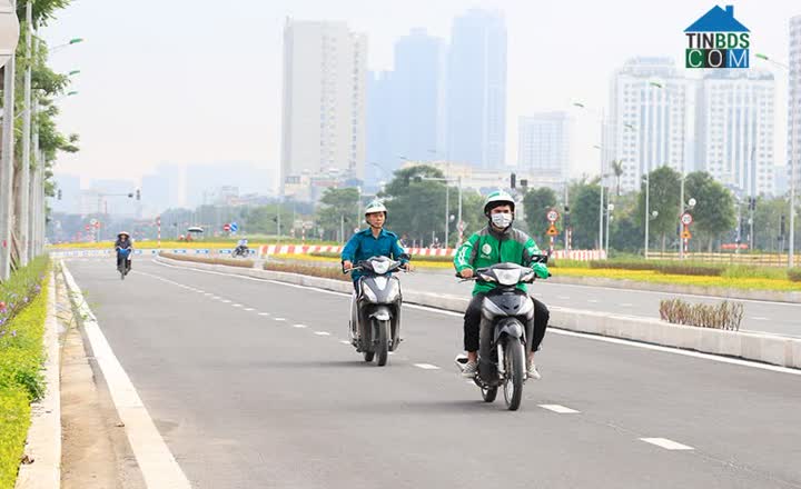 Ảnh Bán mảnh đất vàng mặt phố Nguyễn Văn Huyên, Cầu Giấy dt gần 400m2, mặt tiền 15m, giá rẻ nhất thị... 0