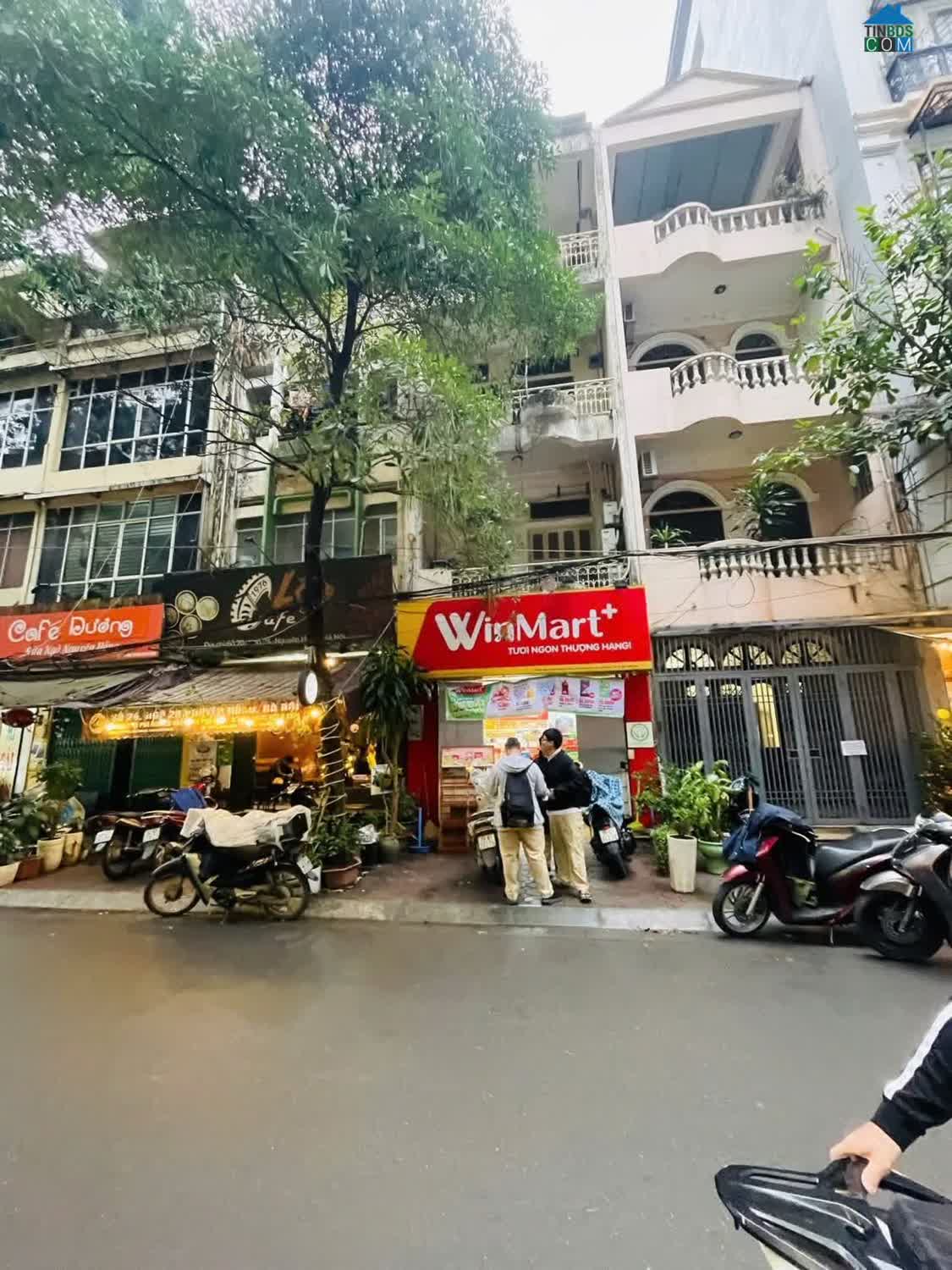 Ảnh "Bán nhà phố Nguyên Hồng, Đống Đa 51m, 4 tầng, mt 4.5m. Giá: 29.8 tỷ 0