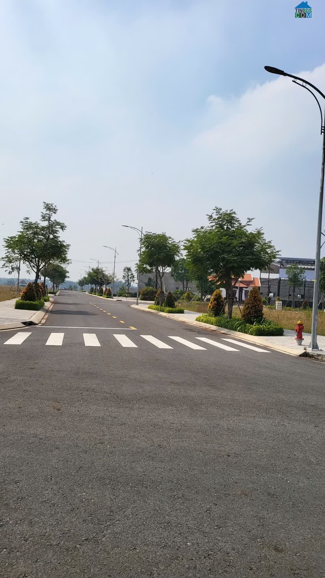 Ảnh 10 suất nội bô King Hill Bến Lức, giá 2 tỷ, CK 10%, Sổ đỏ sang tên ngay. CĐT 0917688586 0